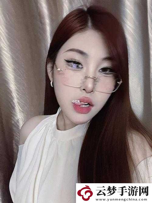 國產(chǎn)女教師