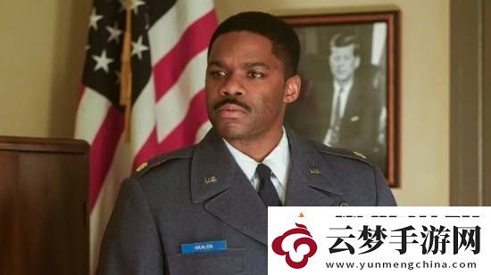 小丑回魂前傳劇首曝片名劇照：含黑量超標(biāo)
