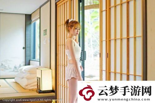 已滿十八歲從此進(jìn)入戴好耳機(jī)的網(wǎng)友
