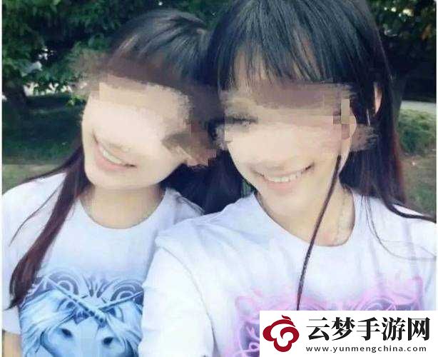 雙胞胎姐妹齊上陣