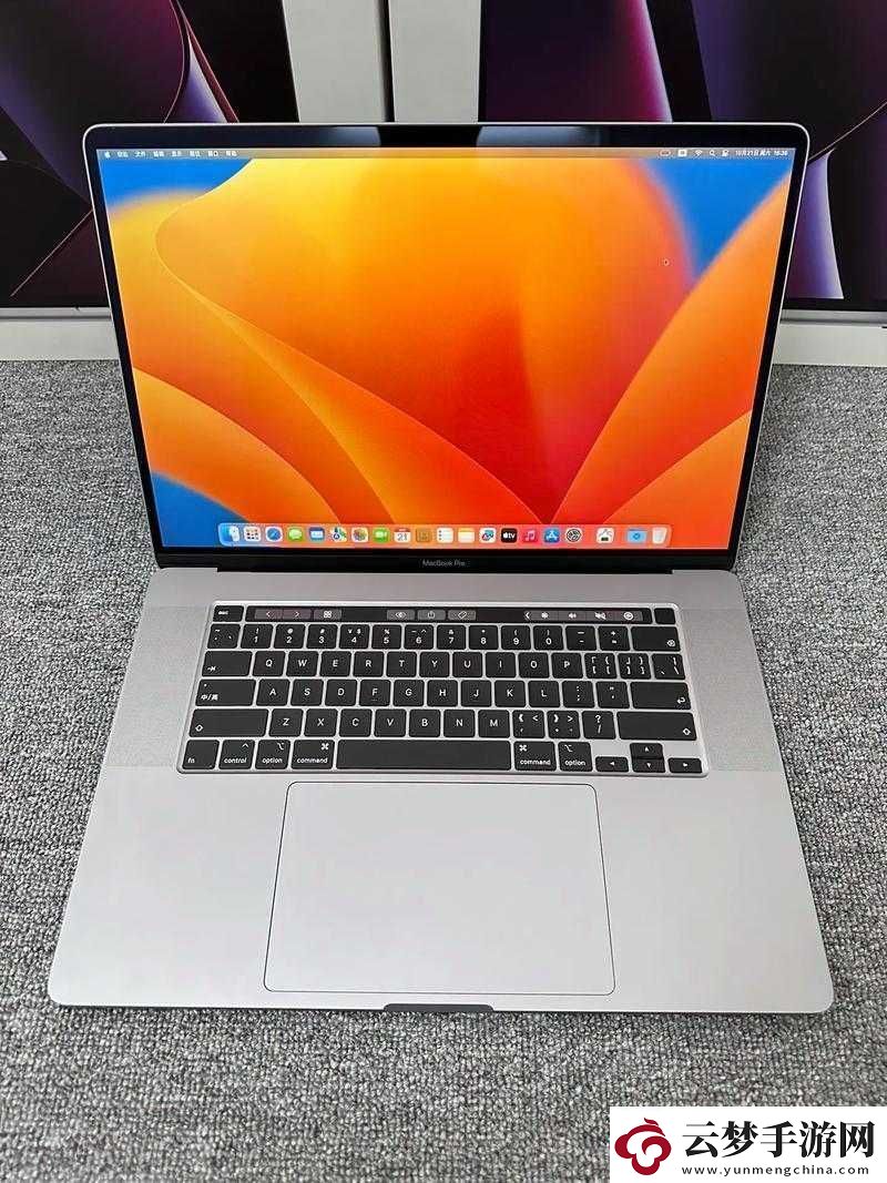 16歲MacBookPro日本