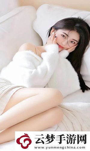 ysl蜜桃棕調(diào)色，網(wǎng)友評論：溫暖秋季必備色，輕松打造溫柔又高級的妝容！
