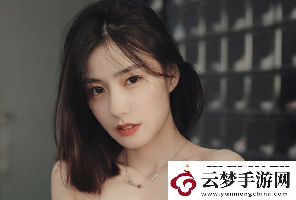 ZO2O女人另類Z020男男獨(dú)特視角網(wǎng)友：另類魅力吸引眼球！