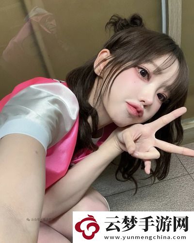 一邊下奶一吃敷視頻好幾個人火了！網(wǎng)友