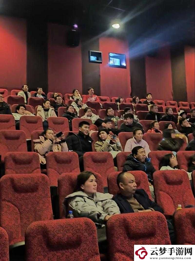 美國凌晨