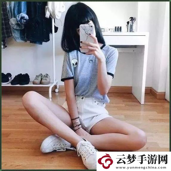 翹腿style