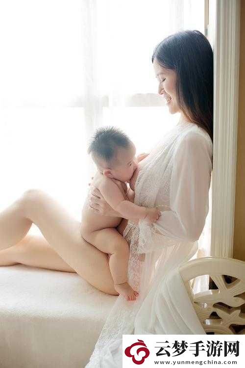 **哺乳初青